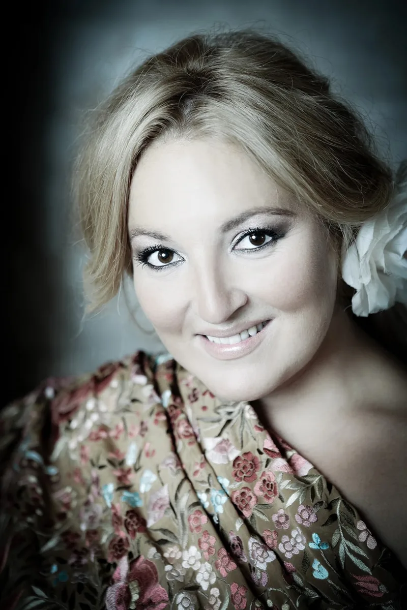 Concierto de Navidad con Mariola Cantarero y el Coro de Pequeñas Voces de la Alhambra