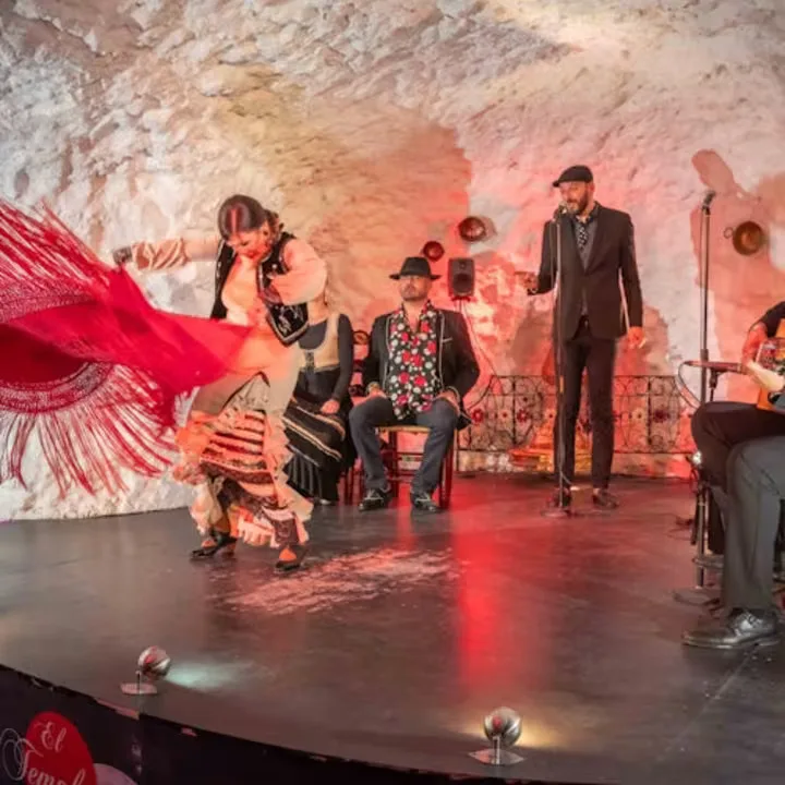 Espectáculo flamenco en El Templo del Flamenco