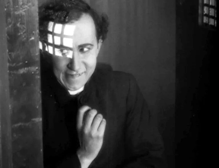Cine de vanguardia de 1926: «La concha y el clérigo», «Ménilmontant» y «Déjame en paz»